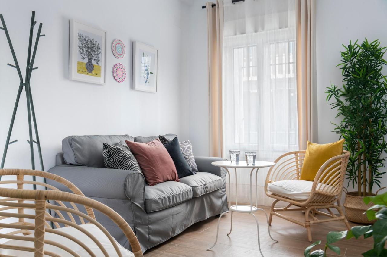 Mino Suite Apartment Sevilla Exterior foto
